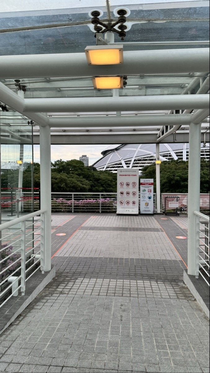carpark L - lift turn left image
