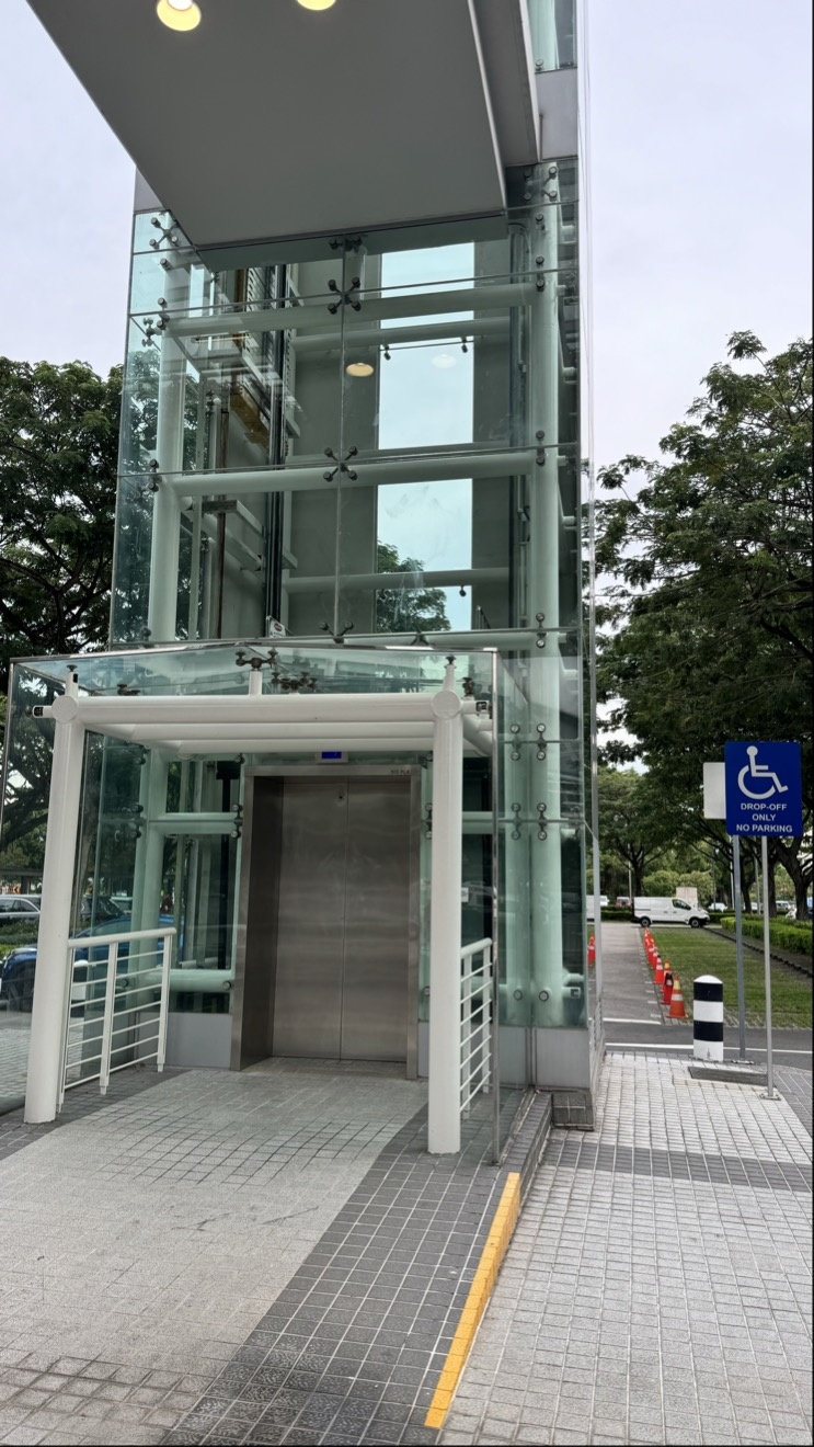carpark L-lift image
